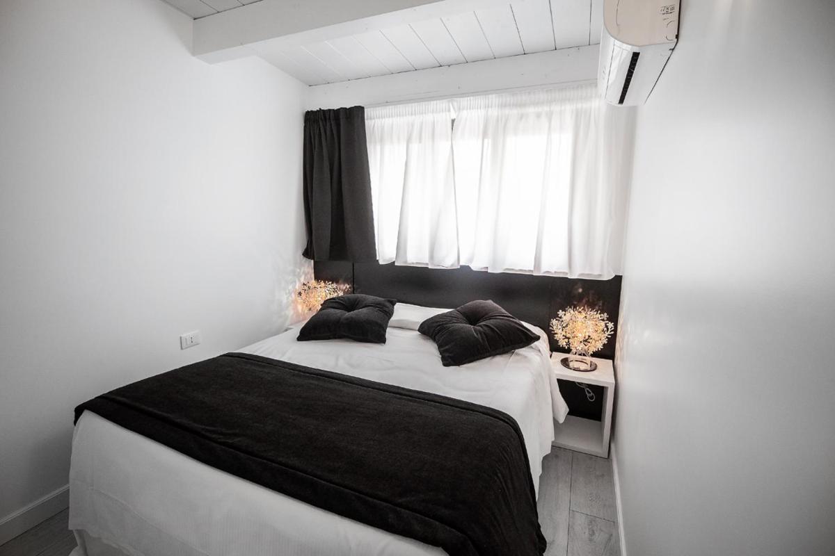 Hotel La Compagnia Del Viaggiatore LʼAquila Esterno foto