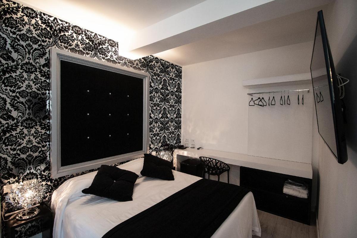 Hotel La Compagnia Del Viaggiatore LʼAquila Esterno foto