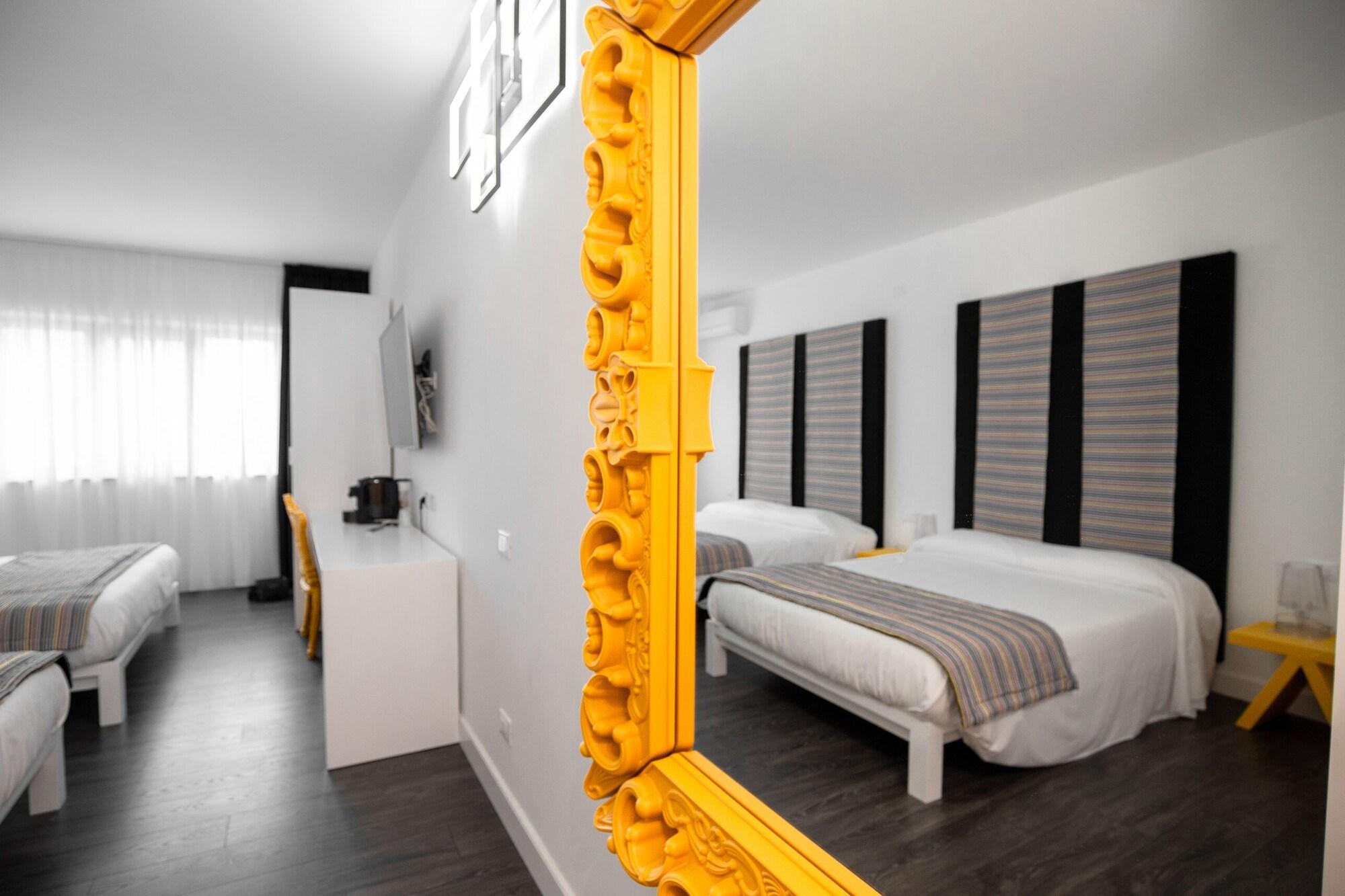 Hotel La Compagnia Del Viaggiatore LʼAquila Esterno foto