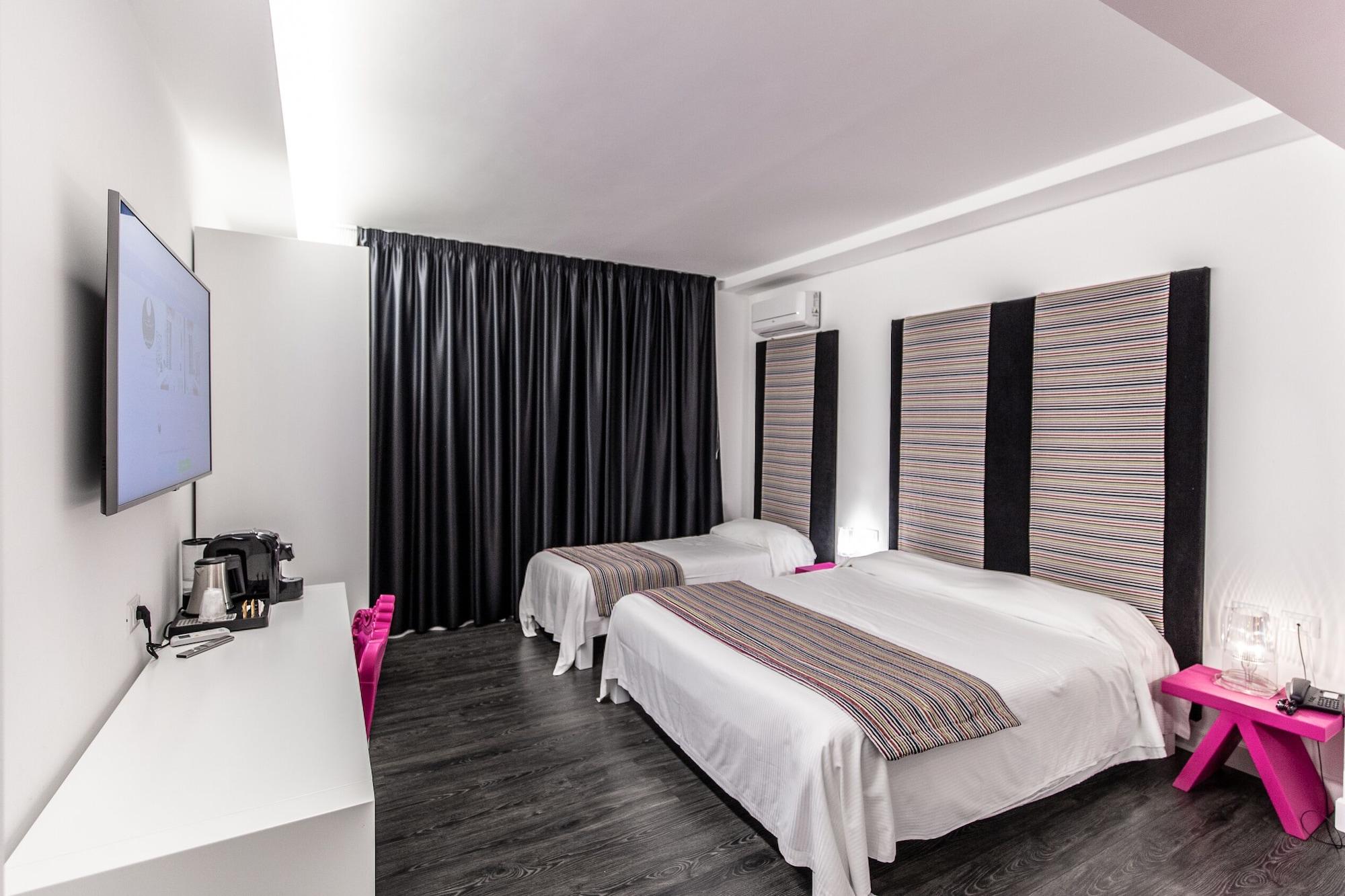 Hotel La Compagnia Del Viaggiatore LʼAquila Esterno foto