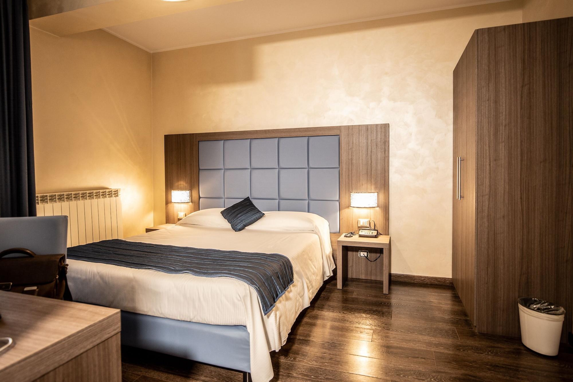 Hotel La Compagnia Del Viaggiatore LʼAquila Esterno foto