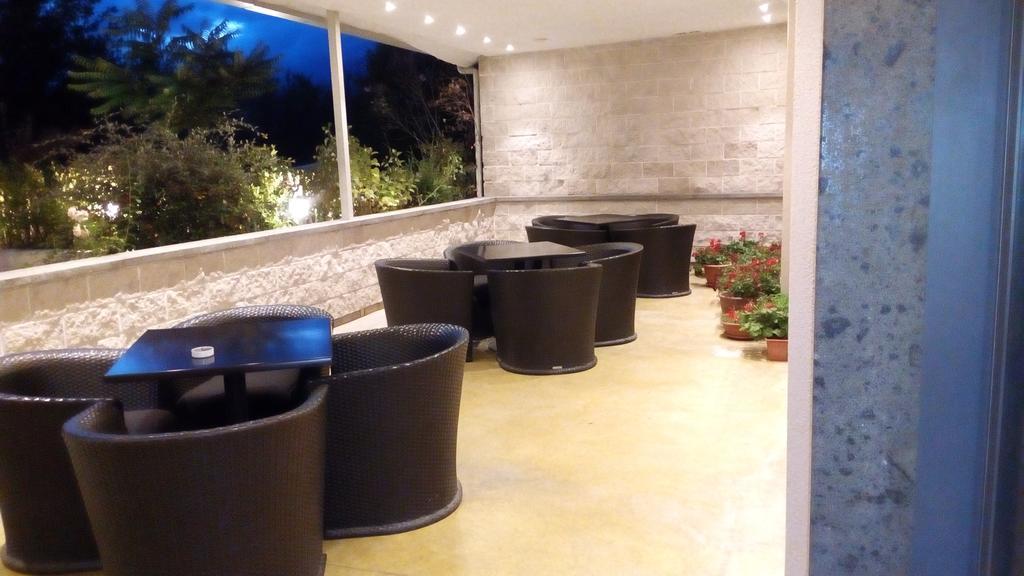 Hotel La Compagnia Del Viaggiatore LʼAquila Esterno foto
