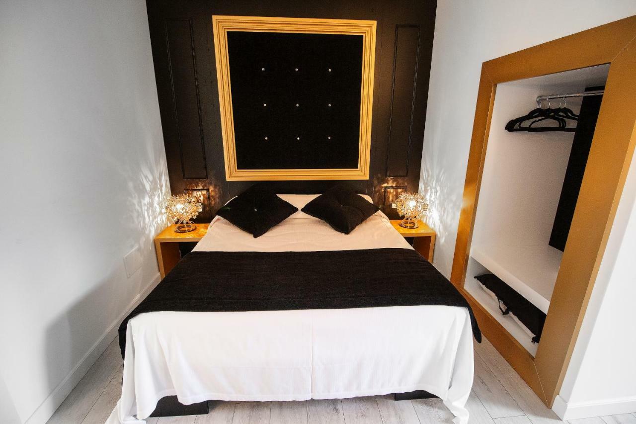 Hotel La Compagnia Del Viaggiatore LʼAquila Esterno foto